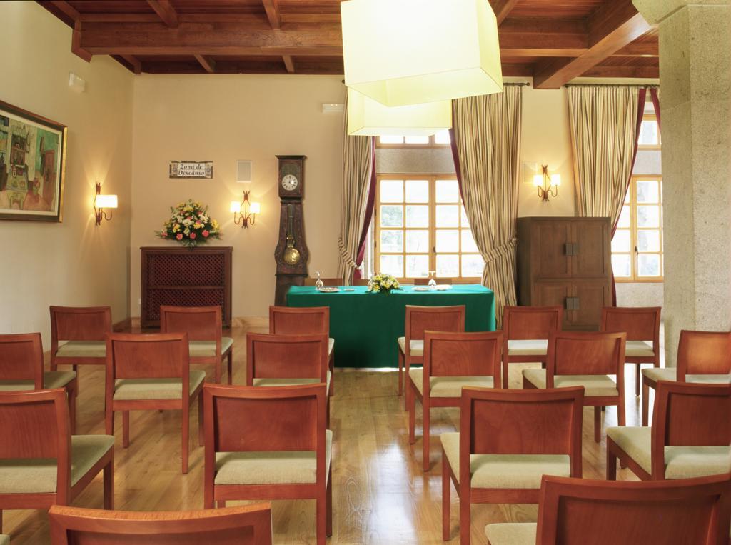Parador De Туй Экстерьер фото