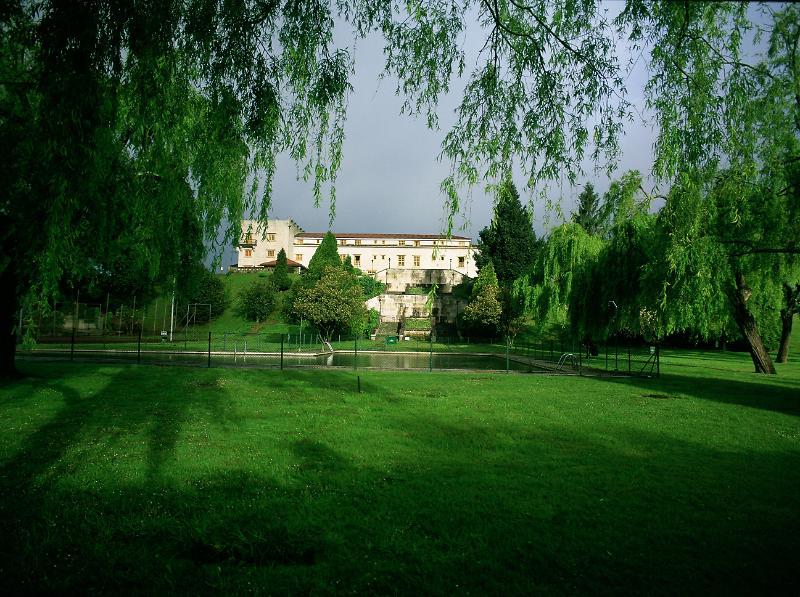 Parador De Туй Экстерьер фото